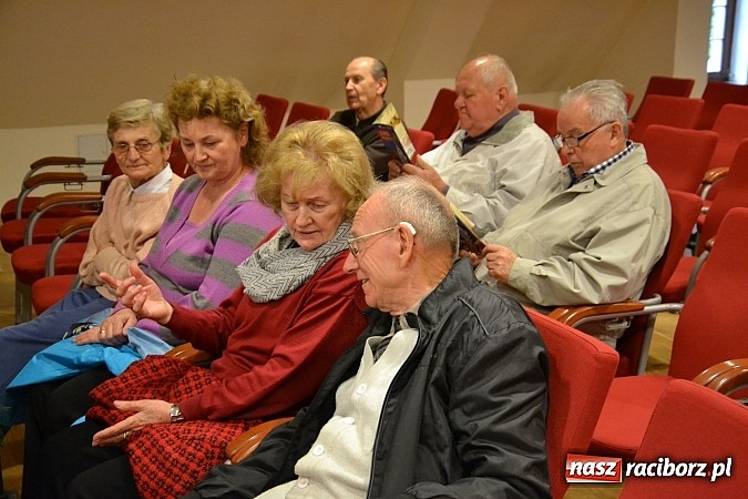 Zdjęcie w galerii na portalu naszraciborz.pl: Szkoła, która ma przed sobą 200-lecie wiadomości z regionu