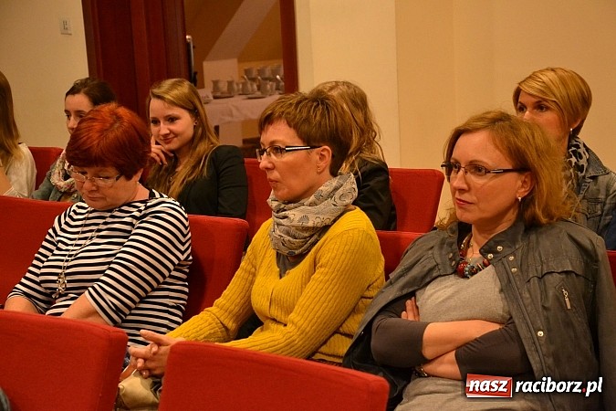 Zdjęcie w galerii na portalu naszraciborz.pl: Szkoła, która ma przed sobą 200-lecie wiadomości z regionu