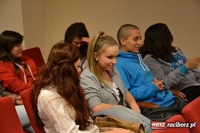 Zdjęcie w galerii na portalu naszraciborz.pl: Szkoła, która ma przed sobą 200-lecie wiadomości z regionu