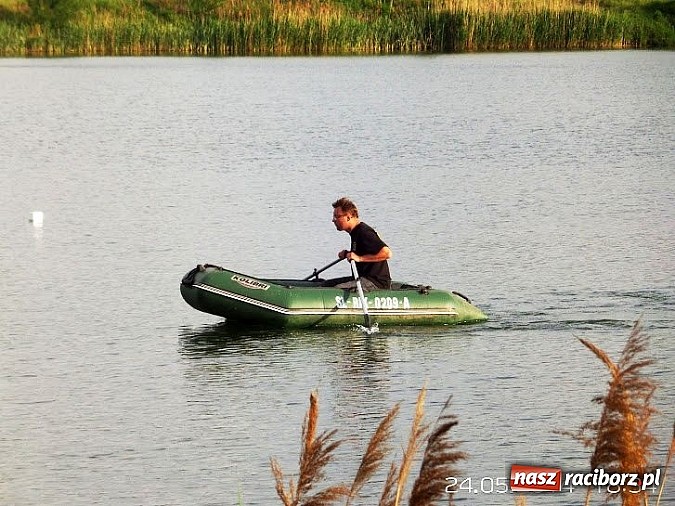 Zdjęcie w galerii na portalu naszraciborz.pl: Ryba brała na wędkarskim Dniu Dziecka na Babiczoku wiadomości z regionu