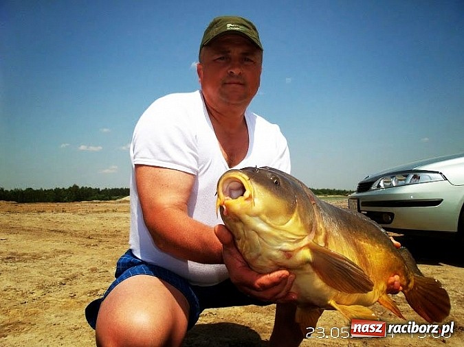 Zdjęcie w galerii na portalu naszraciborz.pl: Ryba brała na wędkarskim Dniu Dziecka na Babiczoku wiadomości z regionu