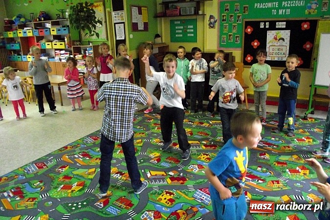 Zdjęcie w galerii na portalu naszraciborz.pl: Dzień Dziecka na wesoło w przedszkolu numer 5 wiadomości z regionu