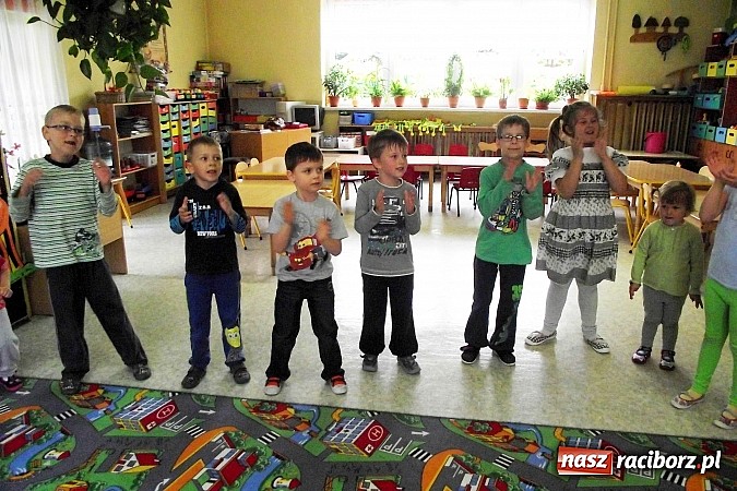 Zdjęcie w galerii na portalu naszraciborz.pl: Dzień Dziecka na wesoło w przedszkolu numer 5 wiadomości z regionu
