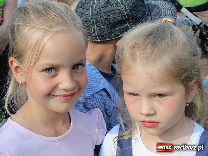 Zdjęcie w galerii na portalu naszraciborz.pl: Festyn rodzinny z okazji Dnia dziecka na Płoni  wiadomości z regionu