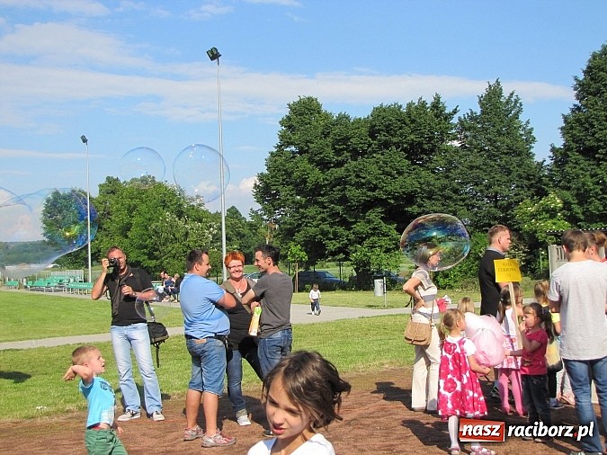 Zdjęcie w galerii na portalu naszraciborz.pl: Festyn rodzinny z okazji Dnia dziecka na Płoni  wiadomości z regionu