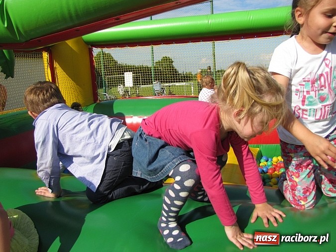 Zdjęcie w galerii na portalu naszraciborz.pl: Festyn rodzinny z okazji Dnia dziecka na Płoni  wiadomości z regionu