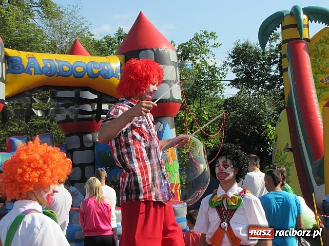Zdjęcie w galerii na portalu naszraciborz.pl: Festyn rodzinny z okazji Dnia dziecka na Płoni  wiadomości z regionu