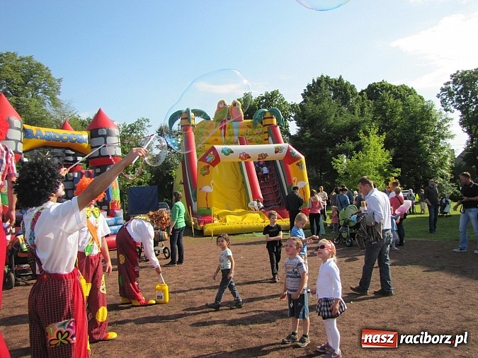 Zdjęcie w galerii na portalu naszraciborz.pl: Festyn rodzinny z okazji Dnia dziecka na Płoni  wiadomości z regionu