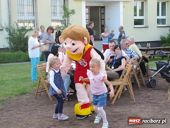Zdjęcie w galerii na portalu naszraciborz.pl: Festyn rodzinny z okazji Dnia dziecka na Płoni  wiadomości z regionu