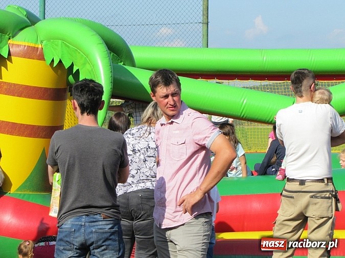 Zdjęcie w galerii na portalu naszraciborz.pl: Festyn rodzinny z okazji Dnia dziecka na Płoni  wiadomości z regionu