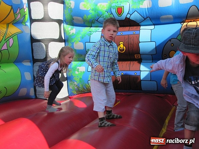 Zdjęcie w galerii na portalu naszraciborz.pl: Festyn rodzinny z okazji Dnia dziecka na Płoni  wiadomości z regionu