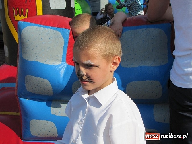 Zdjęcie w galerii na portalu naszraciborz.pl: Festyn rodzinny z okazji Dnia dziecka na Płoni  wiadomości z regionu