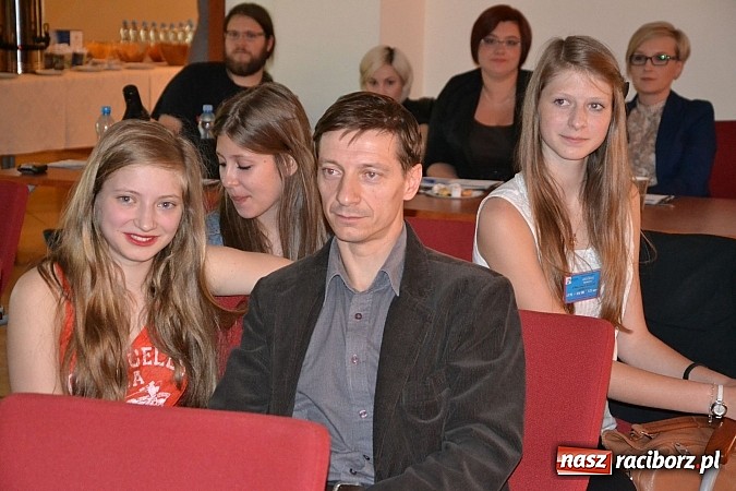 Zdjęcie w galerii na portalu naszraciborz.pl: Przesłuchania konkursowe Festiwalu Piosenki Europejskiej rozpoczęte  wiadomości z regionu