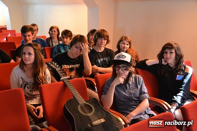 Zdjęcie w galerii na portalu naszraciborz.pl: Przesłuchania konkursowe Festiwalu Piosenki Europejskiej rozpoczęte  wiadomości z regionu