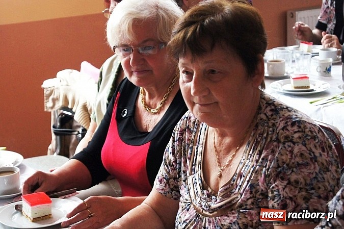 Zdjęcie w galerii na portalu naszraciborz.pl: Mamma Mia na Dzień Matki i Dzień Ojca u senior&oacute;w w Nędzy wiadomości z regionu