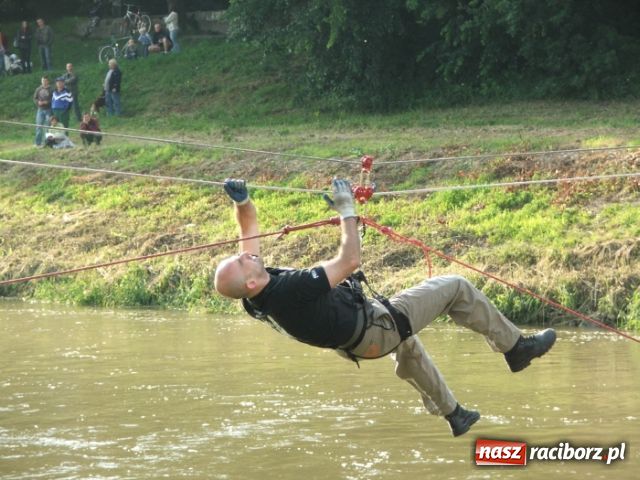 Zdjęcie w galerii na portalu naszraciborz.pl: Ratownicze zmagania na Odrze  wiadomości z regionu