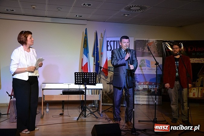 Zdjęcie w galerii na portalu naszraciborz.pl: Drugi dzień przesłuchań festiwalowych na zamku wiadomości z regionu