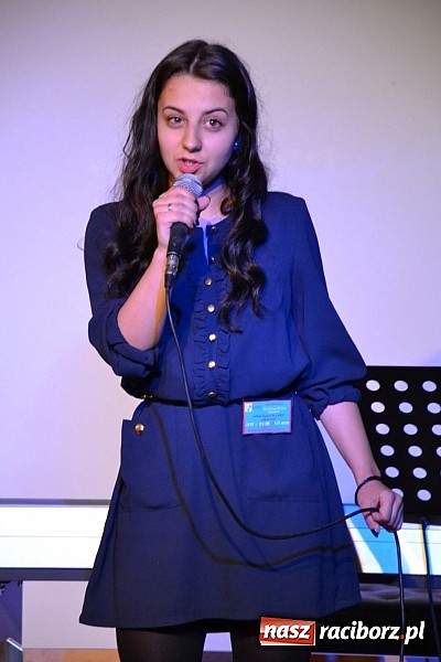 Zdjęcie w galerii na portalu naszraciborz.pl: Drugi dzień przesłuchań festiwalowych na zamku wiadomości z regionu