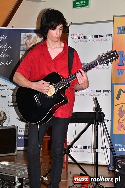 Zdjęcie w galerii na portalu naszraciborz.pl: Drugi dzień przesłuchań festiwalowych na zamku wiadomości z regionu