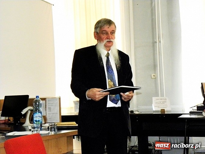 Zdjęcie w galerii na portalu naszraciborz.pl: Spotkanie nie przy Okrągłym Stole wiadomości z regionu