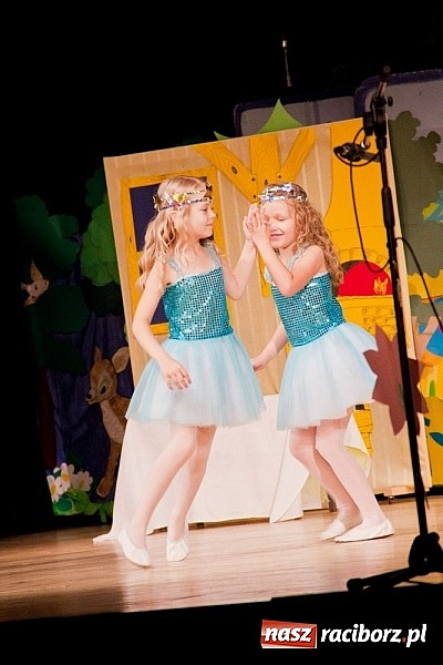 Zdjęcie w galerii na portalu naszraciborz.pl: Laureaci VI Mini Festiwalu Przedszkolaków nagrodzeni  wiadomości z regionu
