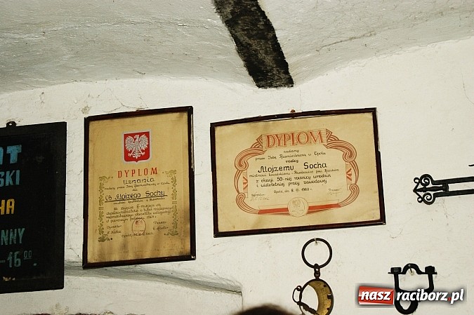 Zdjęcie w galerii na portalu naszraciborz.pl: Starosta zaprowadził gości z Niemiec do kowala wiadomości z regionu