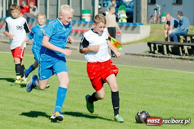 Zdjęcie w galerii na portalu naszraciborz.pl: Pewne zwycięstwo trampkarzy Tworkowa na zakończenie sezonu wiadomości z regionu