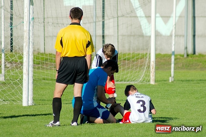 Zdjęcie w galerii na portalu naszraciborz.pl: Pewne zwycięstwo trampkarzy Tworkowa na zakończenie sezonu wiadomości z regionu