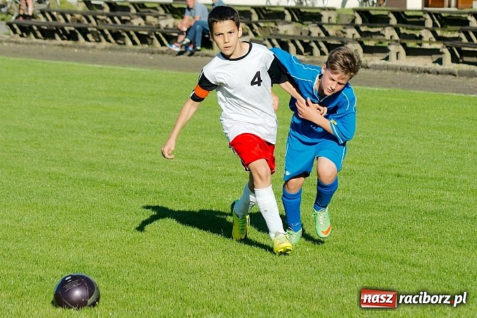 Zdjęcie w galerii na portalu naszraciborz.pl: Pewne zwycięstwo trampkarzy Tworkowa na zakończenie sezonu wiadomości z regionu