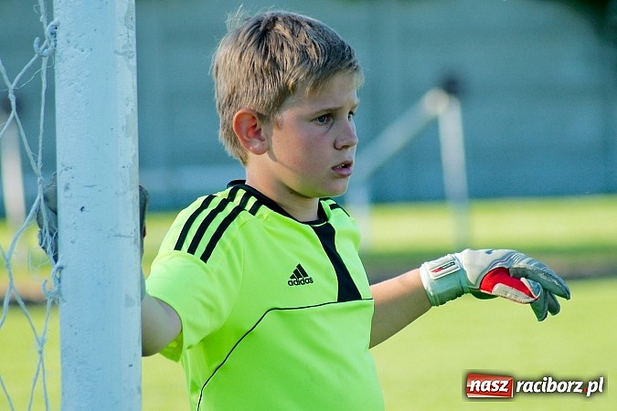 Zdjęcie w galerii na portalu naszraciborz.pl: Pewne zwycięstwo trampkarzy Tworkowa na zakończenie sezonu wiadomości z regionu