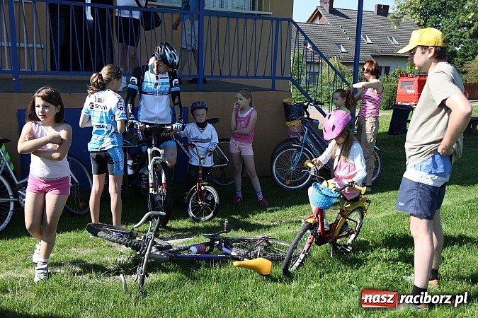 Zdjęcie w galerii na portalu naszraciborz.pl: Świetna frekwencja na Rajdzie Rowerowym w Kobyli. Na starcie ponad 100 osób wiadomości z regionu