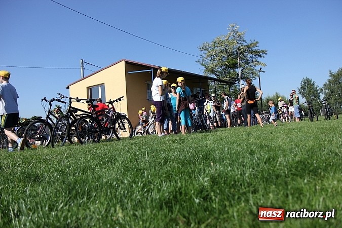 Zdjęcie w galerii na portalu naszraciborz.pl: Świetna frekwencja na Rajdzie Rowerowym w Kobyli. Na starcie ponad 100 osób wiadomości z regionu