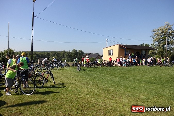 Zdjęcie w galerii na portalu naszraciborz.pl: Świetna frekwencja na Rajdzie Rowerowym w Kobyli. Na starcie ponad 100 osób wiadomości z regionu