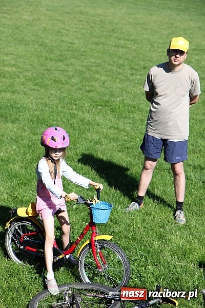 Zdjęcie w galerii na portalu naszraciborz.pl: Świetna frekwencja na Rajdzie Rowerowym w Kobyli. Na starcie ponad 100 osób wiadomości z regionu