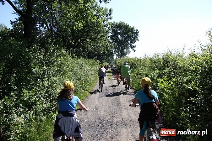 Zdjęcie w galerii na portalu naszraciborz.pl: Świetna frekwencja na Rajdzie Rowerowym w Kobyli. Na starcie ponad 100 osób wiadomości z regionu