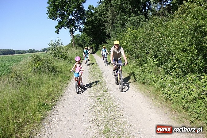 Zdjęcie w galerii na portalu naszraciborz.pl: Świetna frekwencja na Rajdzie Rowerowym w Kobyli. Na starcie ponad 100 osób wiadomości z regionu