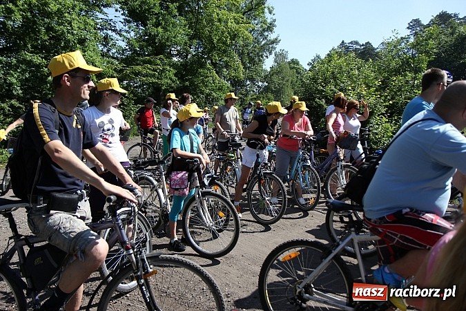 Zdjęcie w galerii na portalu naszraciborz.pl: Świetna frekwencja na Rajdzie Rowerowym w Kobyli. Na starcie ponad 100 osób wiadomości z regionu