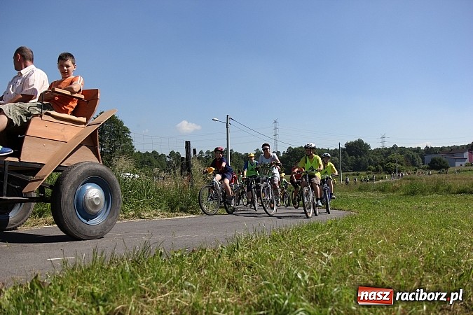 Zdjęcie w galerii na portalu naszraciborz.pl: Świetna frekwencja na Rajdzie Rowerowym w Kobyli. Na starcie ponad 100 osób wiadomości z regionu