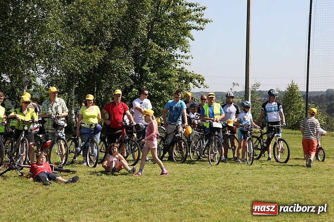 Zdjęcie w galerii na portalu naszraciborz.pl: Świetna frekwencja na Rajdzie Rowerowym w Kobyli. Na starcie ponad 100 osób wiadomości z regionu