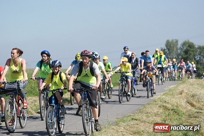 Zdjęcie w galerii na portalu naszraciborz.pl: Świetna frekwencja na Rajdzie Rowerowym w Kobyli. Na starcie ponad 100 osób wiadomości z regionu