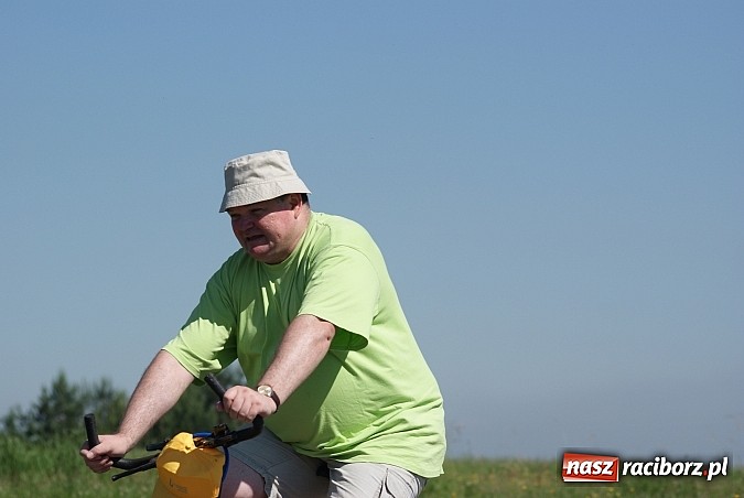 Zdjęcie w galerii na portalu naszraciborz.pl: Świetna frekwencja na Rajdzie Rowerowym w Kobyli. Na starcie ponad 100 osób wiadomości z regionu