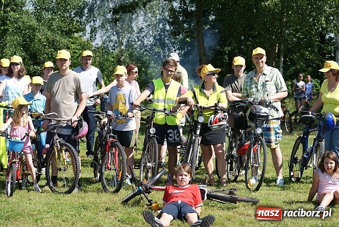 Zdjęcie w galerii na portalu naszraciborz.pl: Świetna frekwencja na Rajdzie Rowerowym w Kobyli. Na starcie ponad 100 osób wiadomości z regionu