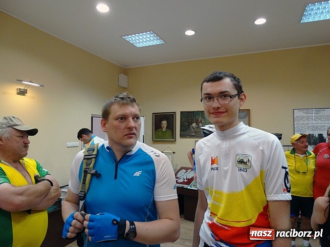 Zdjęcie w galerii na portalu naszraciborz.pl: Rajd Rowerowy Śladami Obrońców Granic wiadomości z regionu