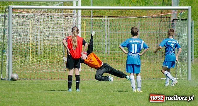 Zdjęcie w galerii na portalu naszraciborz.pl: Liga Młodzików: Kanonada przy Zamkowej wiadomości z regionu