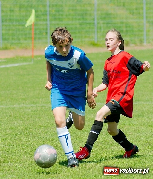 Zdjęcie w galerii na portalu naszraciborz.pl: Liga Młodzików: Kanonada przy Zamkowej wiadomości z regionu