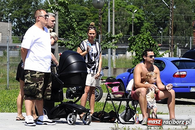 Zdjęcie w galerii na portalu naszraciborz.pl: Polacy i Czesi rywalizowali w turnieju streetballa wiadomości z regionu