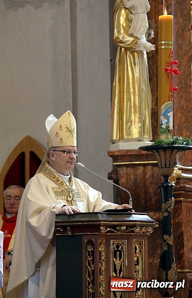 Zdjęcie w galerii na portalu naszraciborz.pl: Dwóch raciborzan przyjęło święcenia kapłańskie w katedrze opolskiej wiadomości z regionu