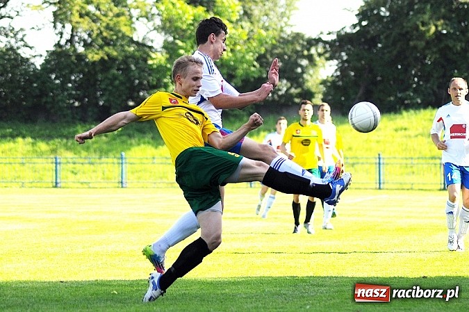 Zdjęcie w galerii na portalu naszraciborz.pl: Drzewiarz wywiózł trzy punkty z Raciborza. Trudna sytuacja Unii wiadomości z regionu