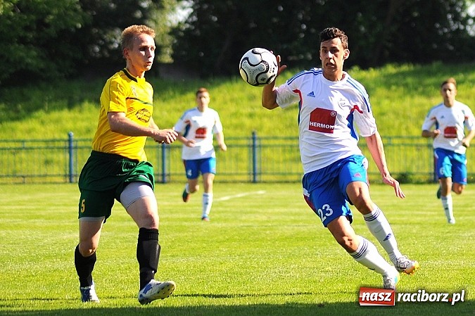 Zdjęcie w galerii na portalu naszraciborz.pl: Drzewiarz wywiózł trzy punkty z Raciborza. Trudna sytuacja Unii wiadomości z regionu