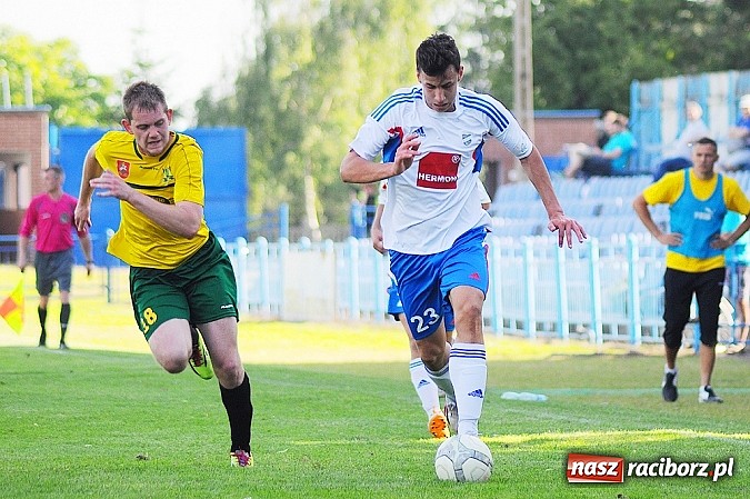 Zdjęcie w galerii na portalu naszraciborz.pl: Drzewiarz wywiózł trzy punkty z Raciborza. Trudna sytuacja Unii wiadomości z regionu